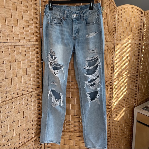 American Eagle boyfriend jeans - Picture 1 of 4